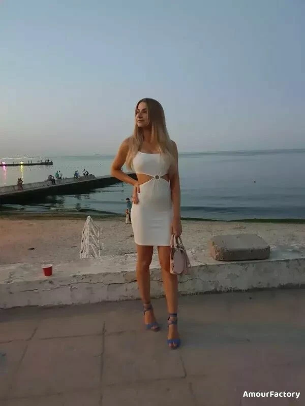Daryna Profile image 1