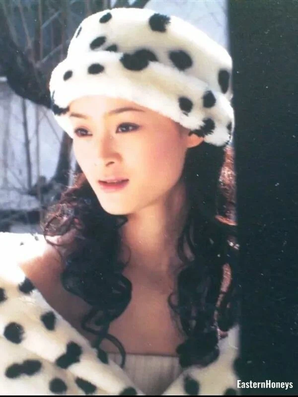 Alena Profile image 4