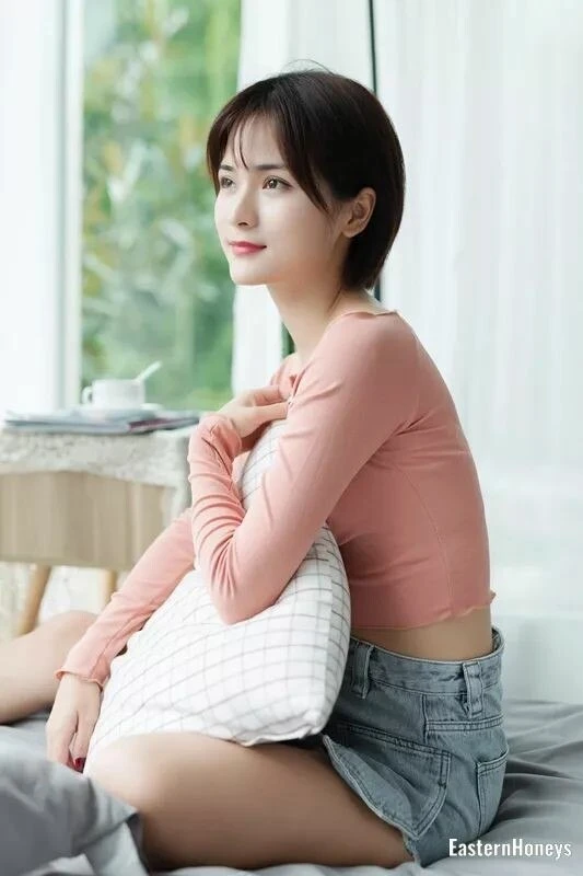 Xiaohong Profile image 4