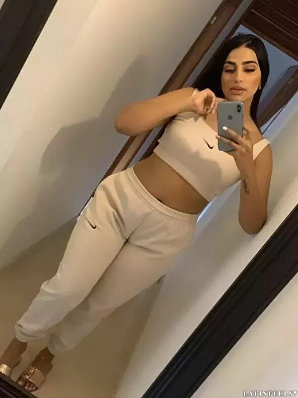 Monica Profile image 1