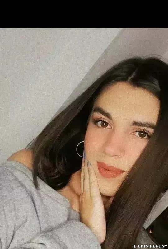 Daniela Profile image 2