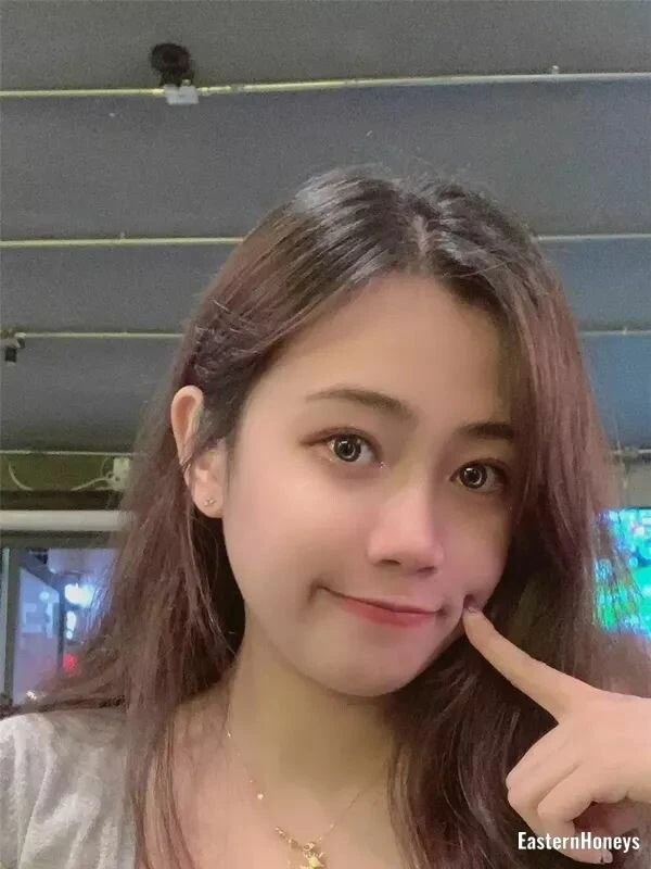 Ying Profile image 3