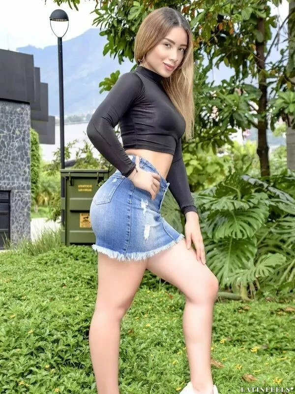 Gabriela Profile image 1