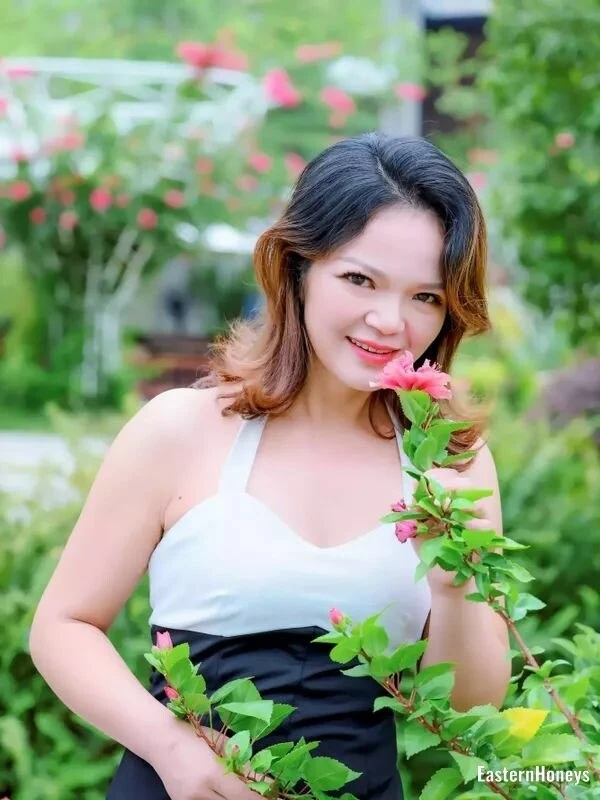Zhuxiaoyan Profile image 3