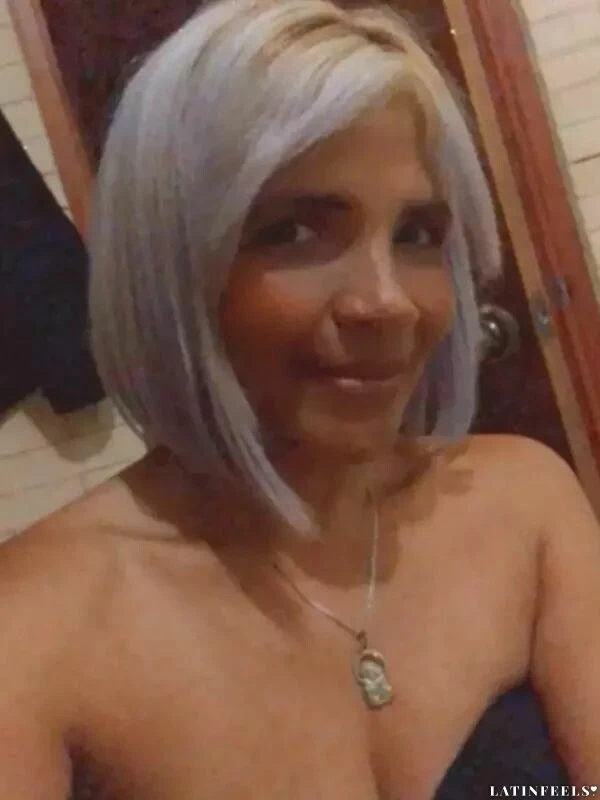 Anzola Profile image 3