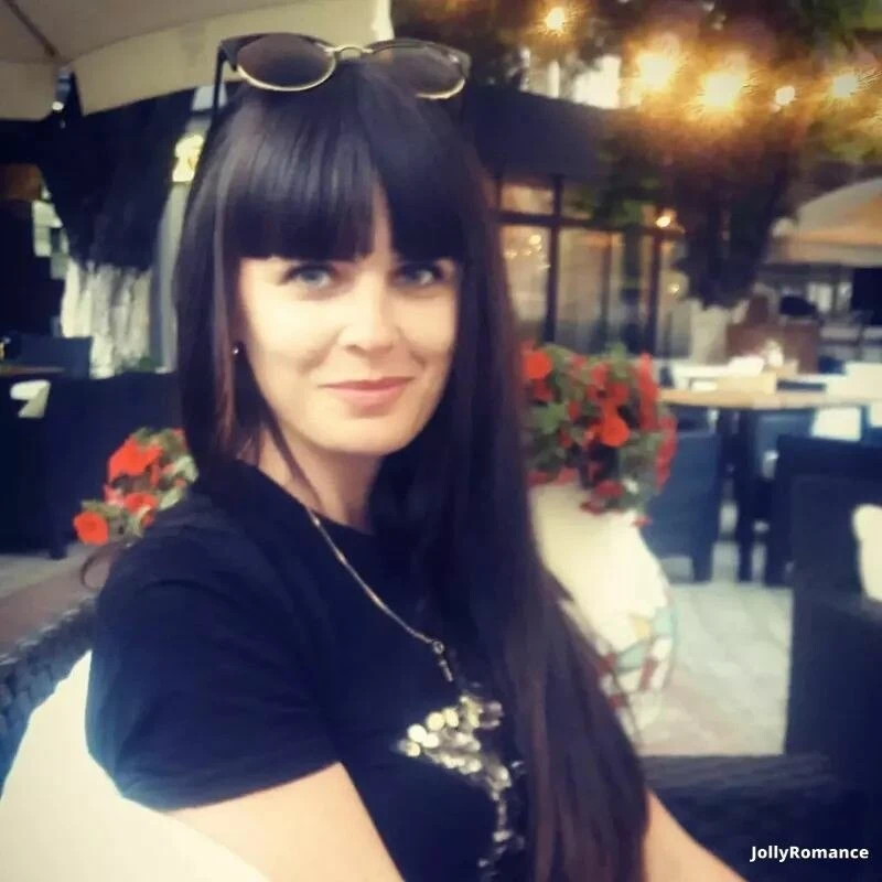 Maria Profile image 1