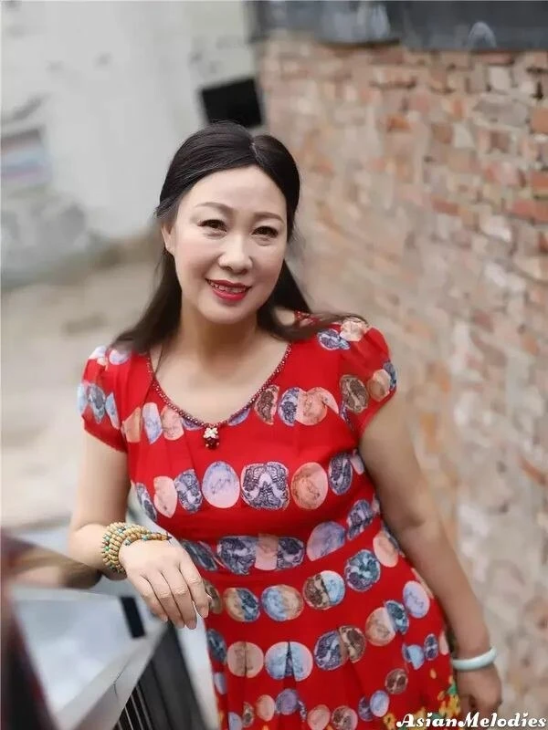 Shiqi Profile image 3