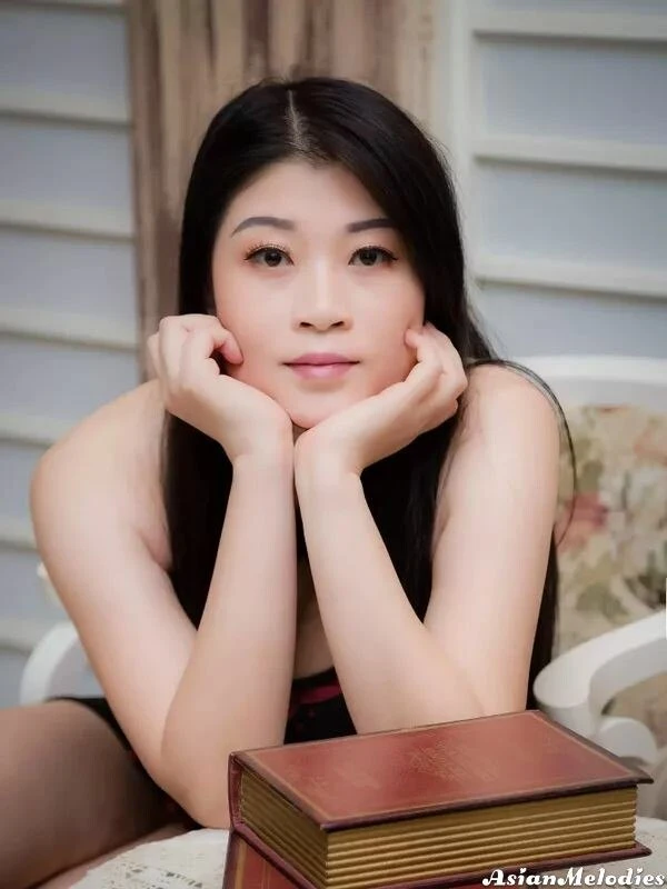 Chunjie Profile image 1